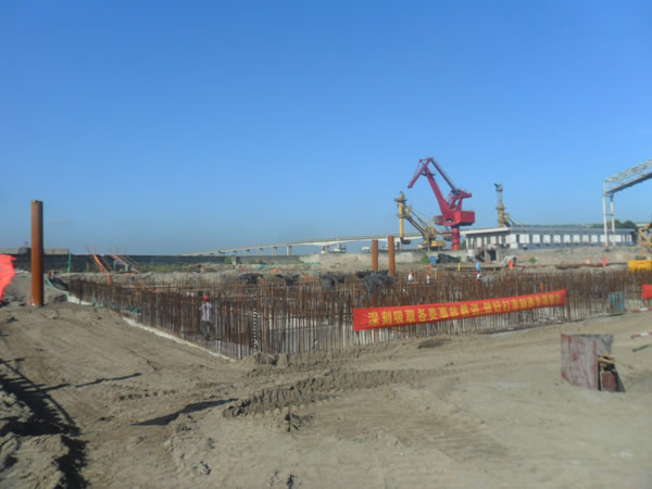 江蘇南通電廠循環水取水工程取水泵房順利完成下沉